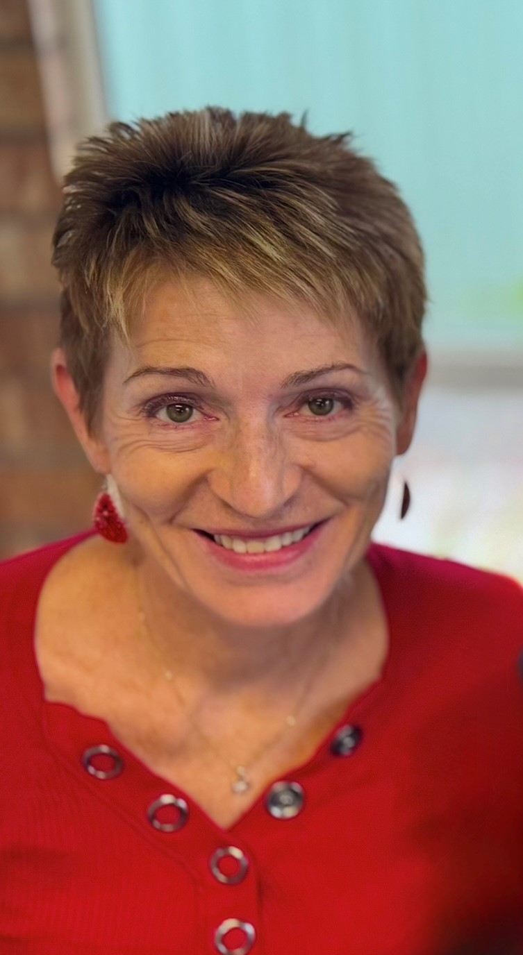 Dr Roxanne Jennings Payne — Chiropractor at Alive Chiropractic Emerald QLD